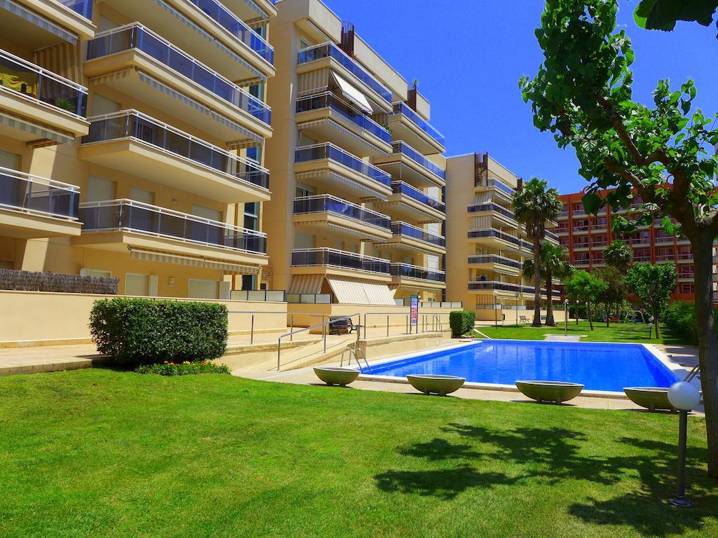 Rentalmar Ventura Village Salou Exterior photo