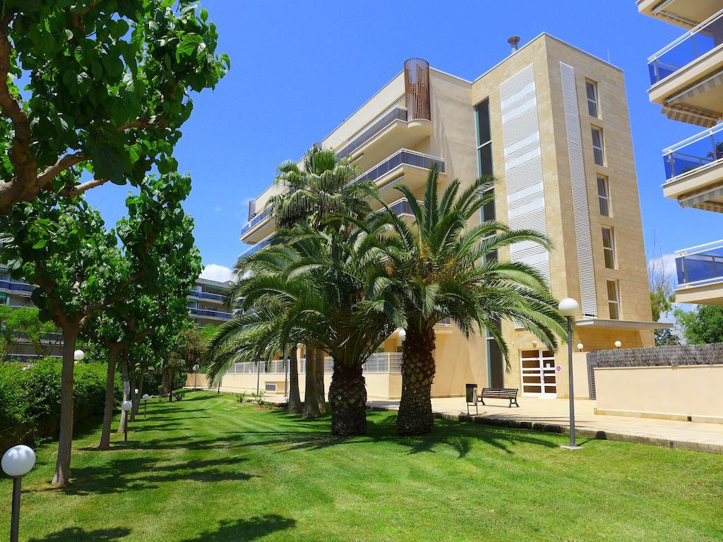 Rentalmar Ventura Village Salou Exterior photo