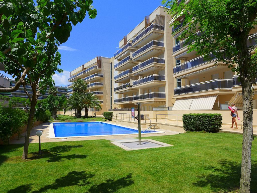 Rentalmar Ventura Village Salou Exterior photo